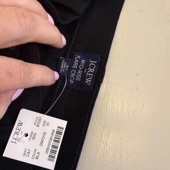 J. Crew Flare crop black jean in all-day stretch Size 31 - Picture 13 of 14